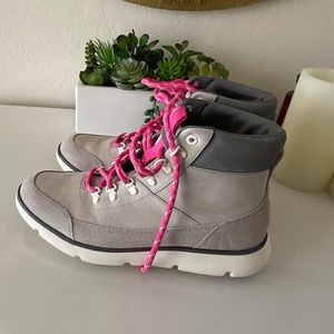 Zero grand hiking boots